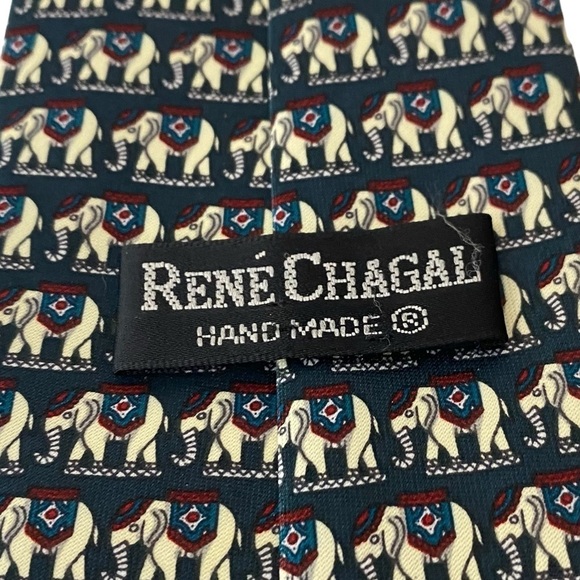 RENE’ CHAGAL - NECKTIE - COVERED WITH ELEPHANTS - SADDLES AND HATS ON THEM B16 - Picture 2 of 3
